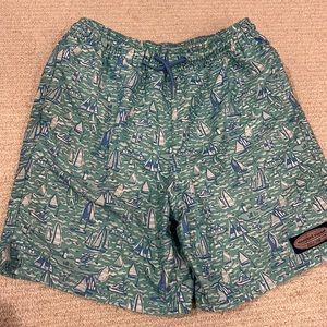Vineyard Vines size S (8-10) bathing suit. No stains. In great condition.